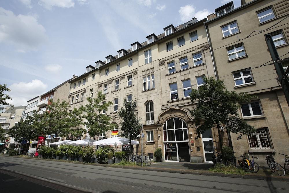 Stadthotel Duesseldorf Exteriör bild