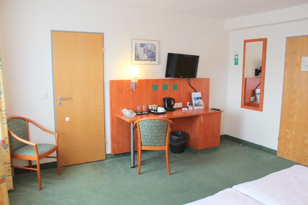 Stadthotel Duesseldorf Exteriör bild